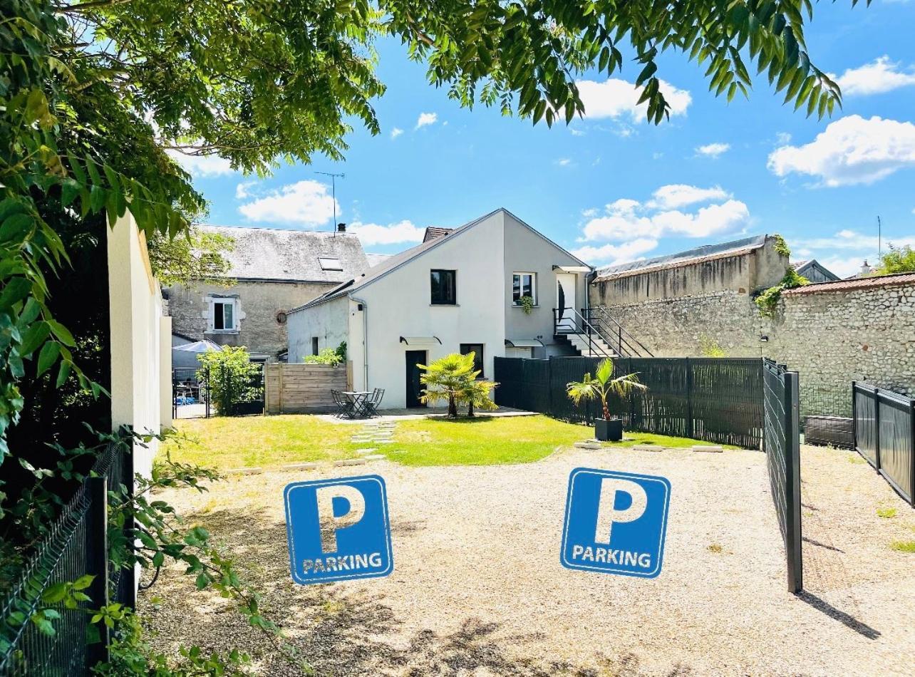 Loft De Charme Avec Parking, Jardin Et Terrasse Villa Saint-Pryvé-Saint-Mesmin Eksteriør bilde